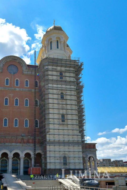 Catedrala Mântuirii Neamului la ceas de praznic 255317