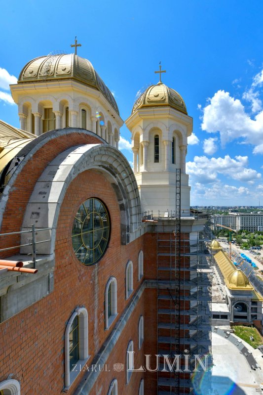 Catedrala Mântuirii Neamului la ceas de praznic 255329