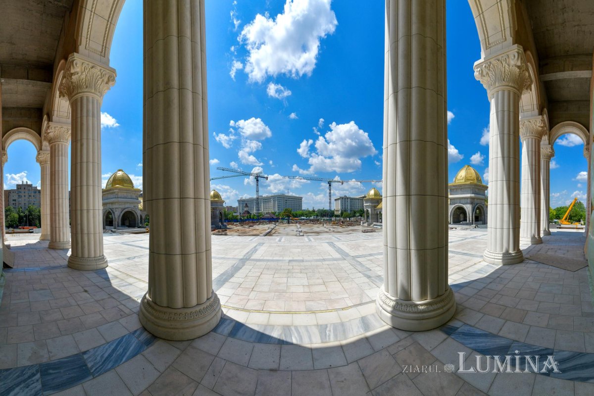 Catedrala Mântuirii Neamului la ceas de praznic 255348