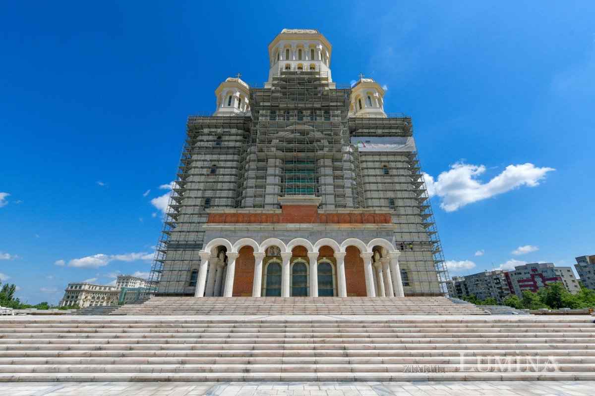 Catedrala Mântuirii Neamului la ceas de praznic 255351