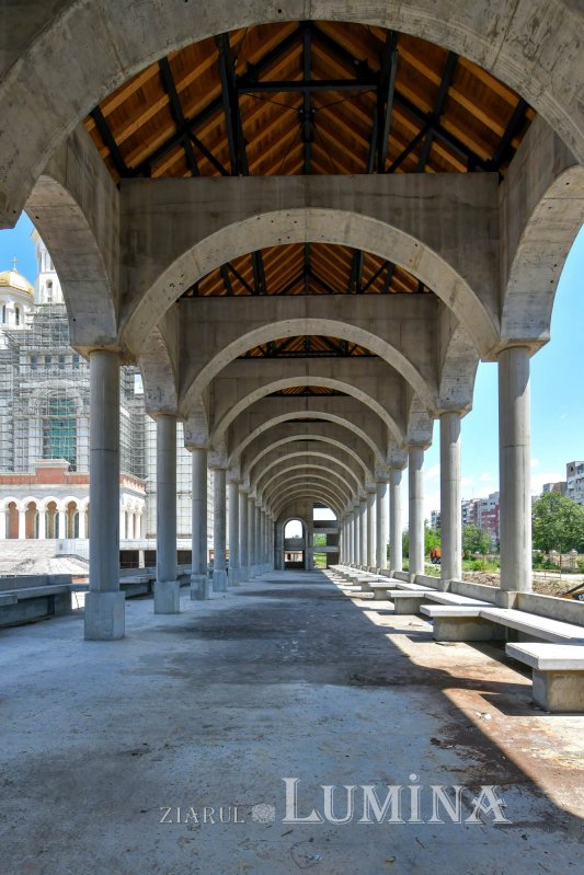 Catedrala Mântuirii Neamului la ceas de praznic 255353