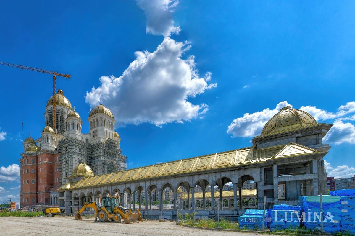 Catedrala Mântuirii Neamului la ceas de praznic 255361