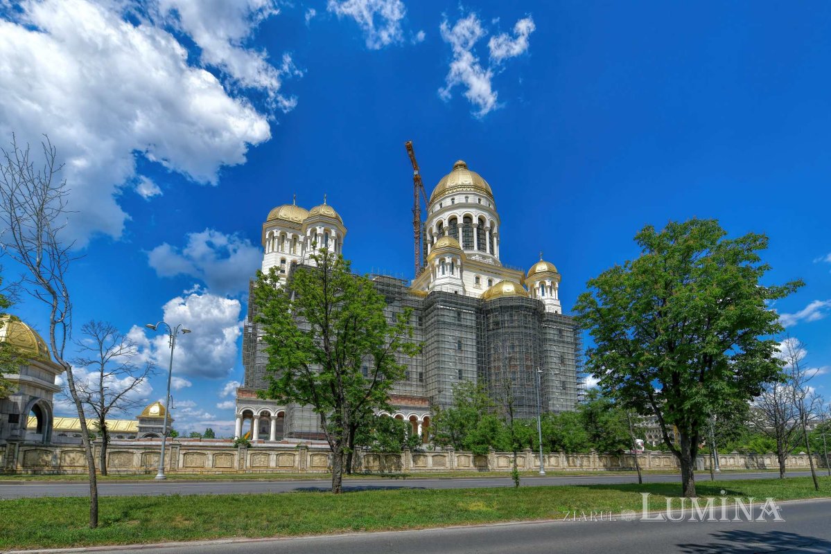 Catedrala Mântuirii Neamului la ceas de praznic 255363