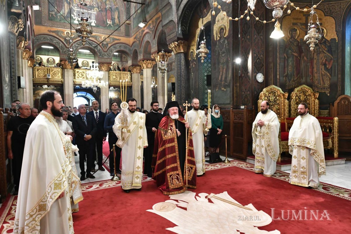 Înălțarea Domnului și Ziua Eroilor pe Colina Patriarhiei 255397