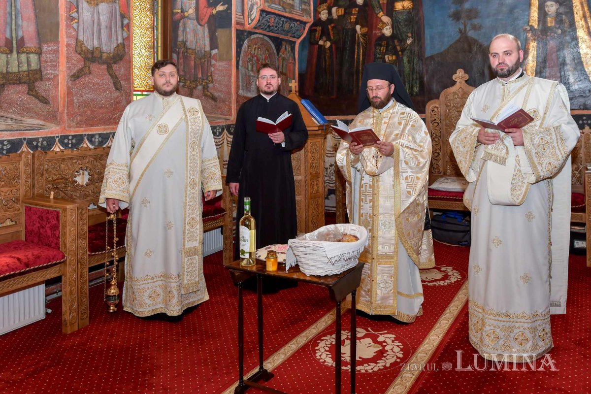 Începutul unui alt mod de prezență a Domnului Hristos în istorie  255437