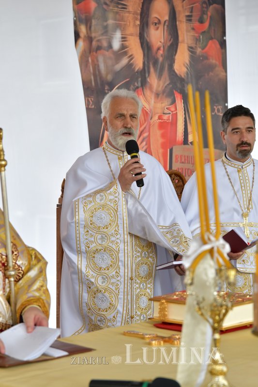 Biserica „Maica Precista” din Ploiești a fost resfințită 255925