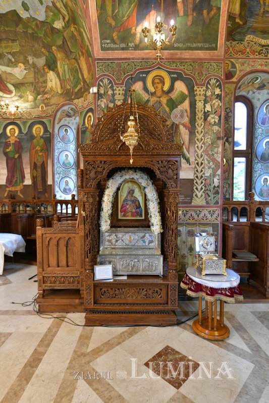 Biserica „Maica Precista” din Ploiești a fost resfințită 255936