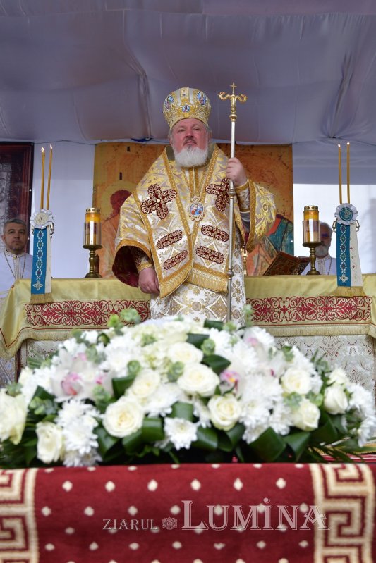 Biserica „Maica Precista” din Ploiești a fost resfințită 255937