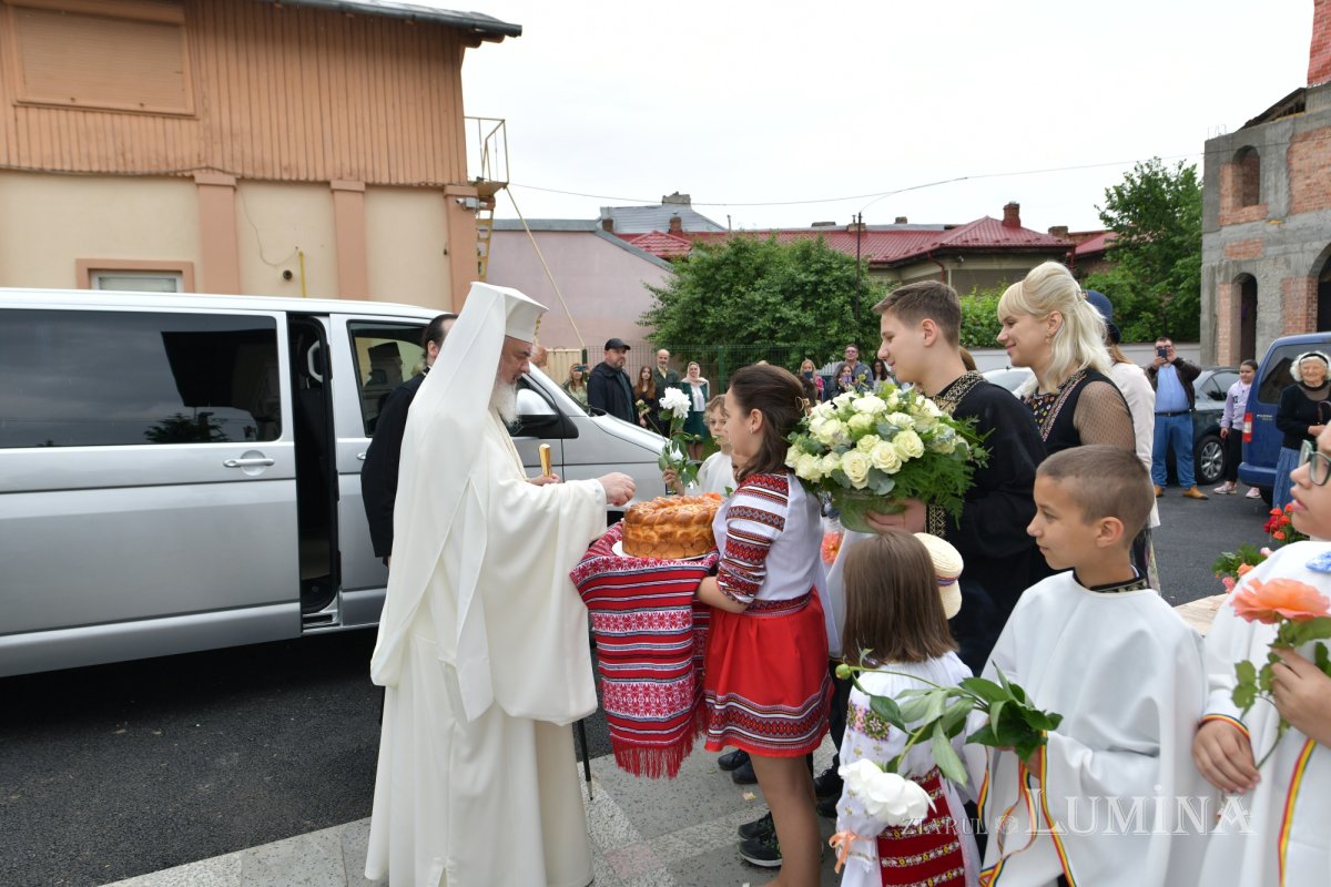 Biserica „Maica Precista” din Ploiești a fost resfințită 255955