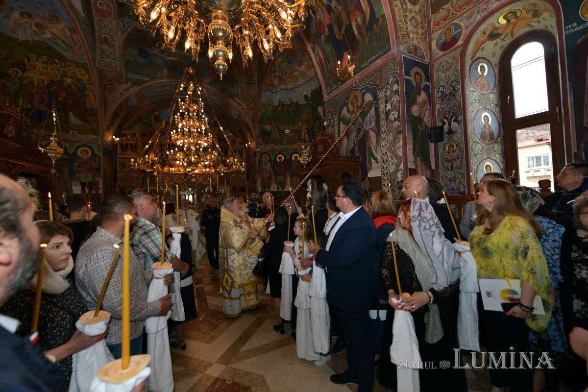 Biserica „Maica Precista” din Ploiești a fost resfințită 255990