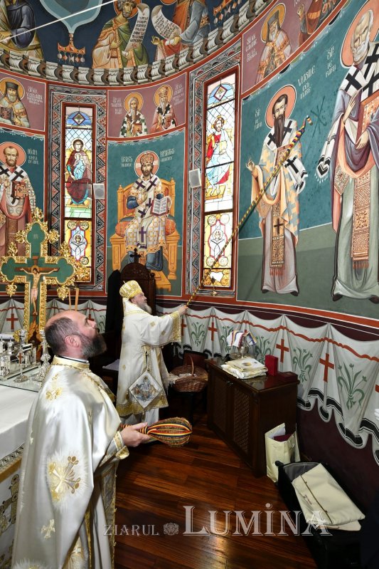 Veșmânt de har pentru o nouă biserică bucureșteană 256195