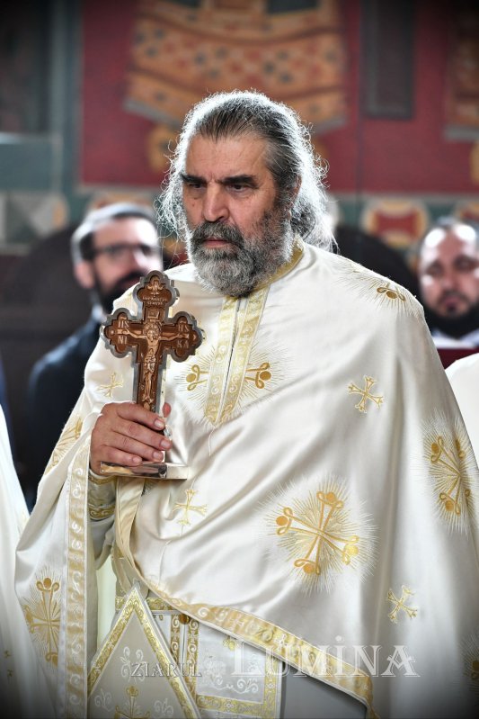 Veșmânt de har pentru o nouă biserică bucureșteană 256213