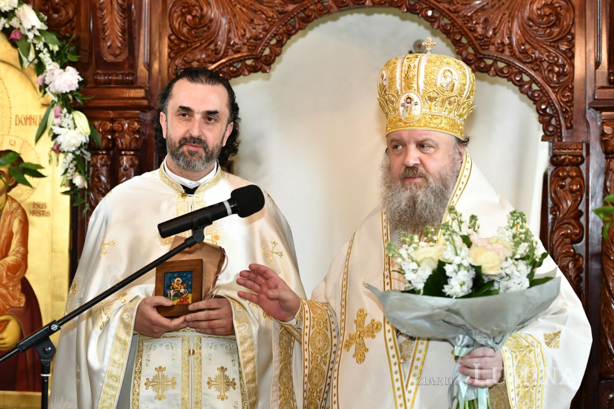 Veșmânt de har pentru o nouă biserică bucureșteană 256223