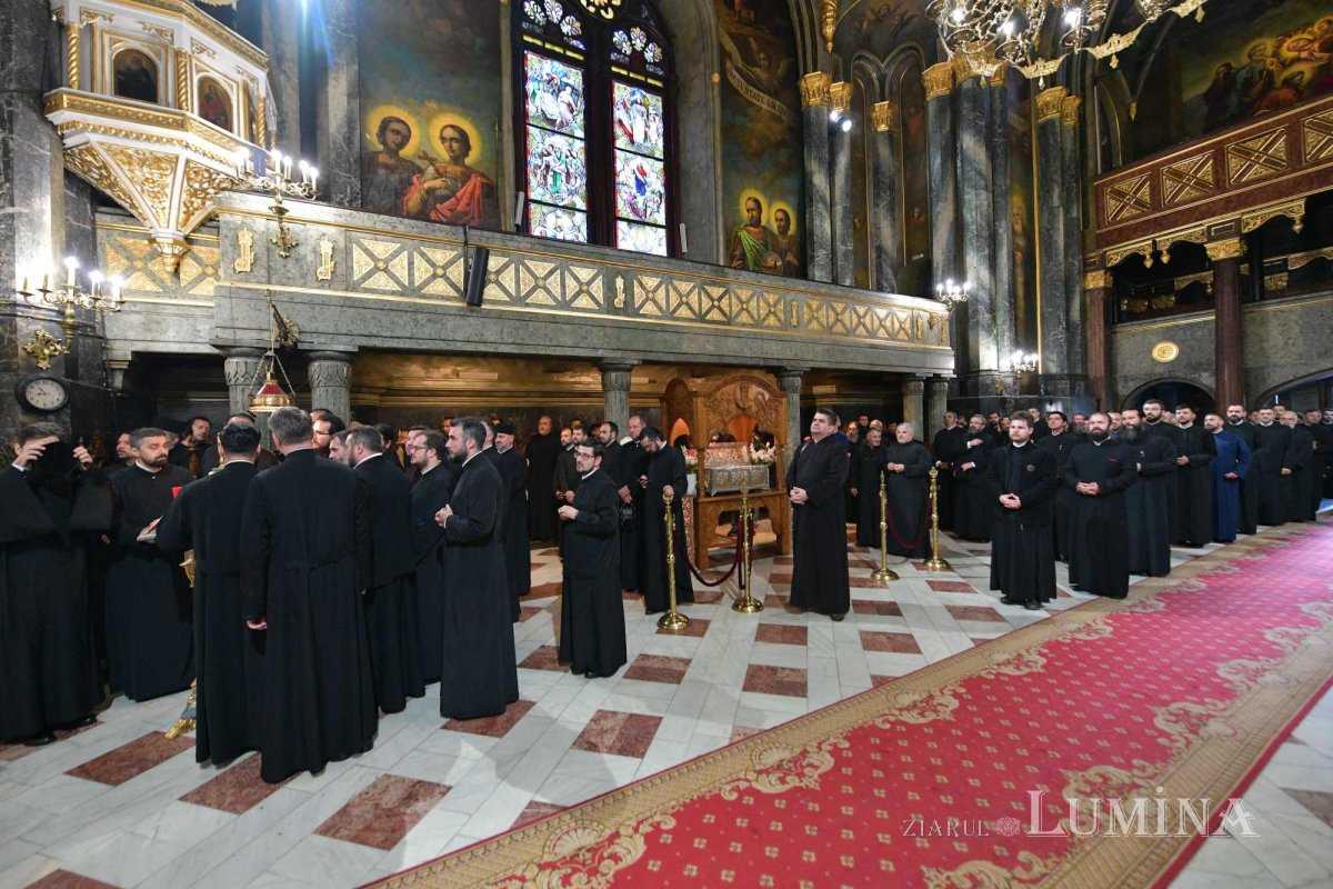 Clericii din Prahova s-au reunit la Palatul Patriarhiei 256527