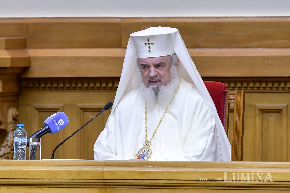 Clericii din Prahova s-au reunit la Palatul Patriarhiei 256539