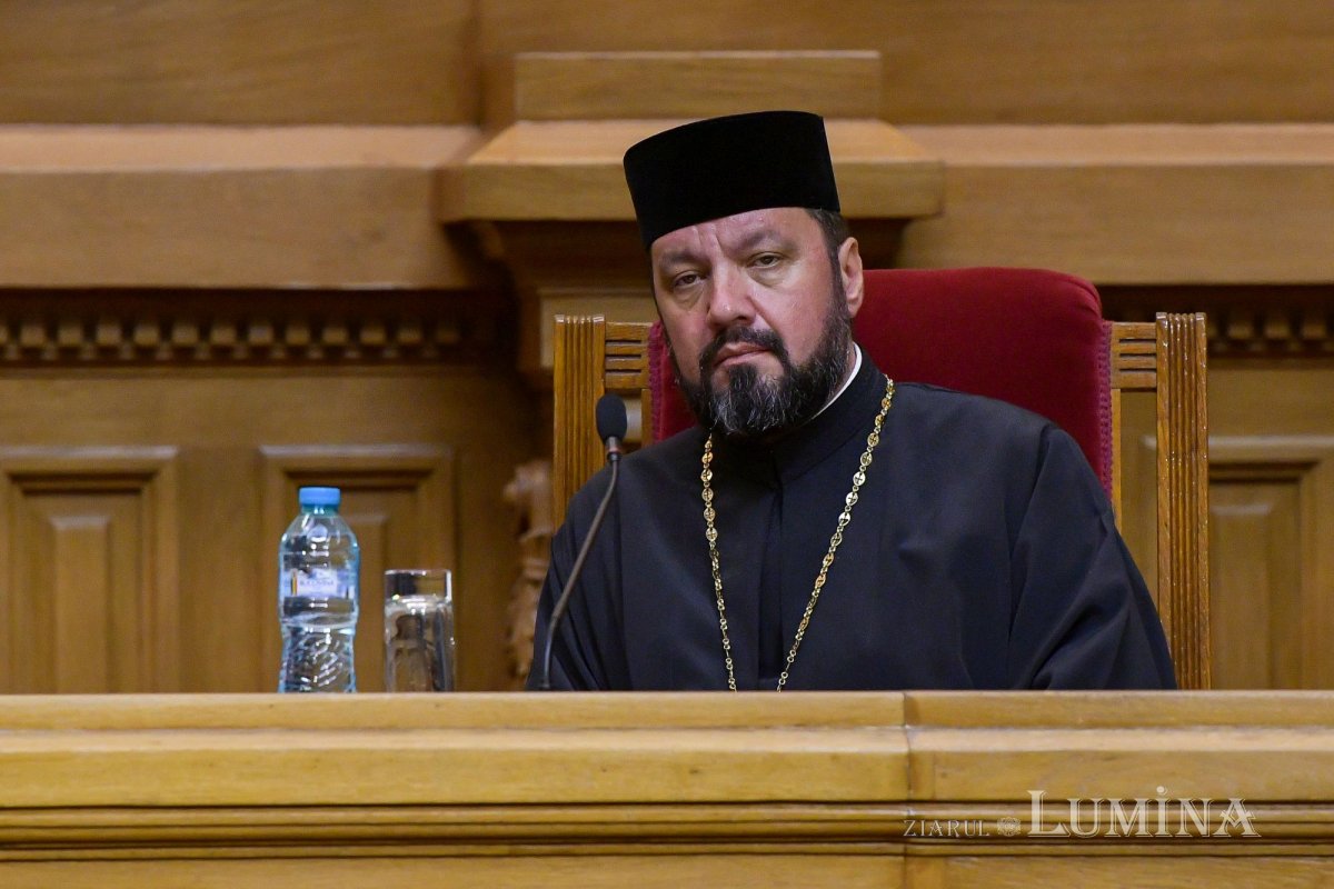 Clericii din Prahova s-au reunit la Palatul Patriarhiei 256541