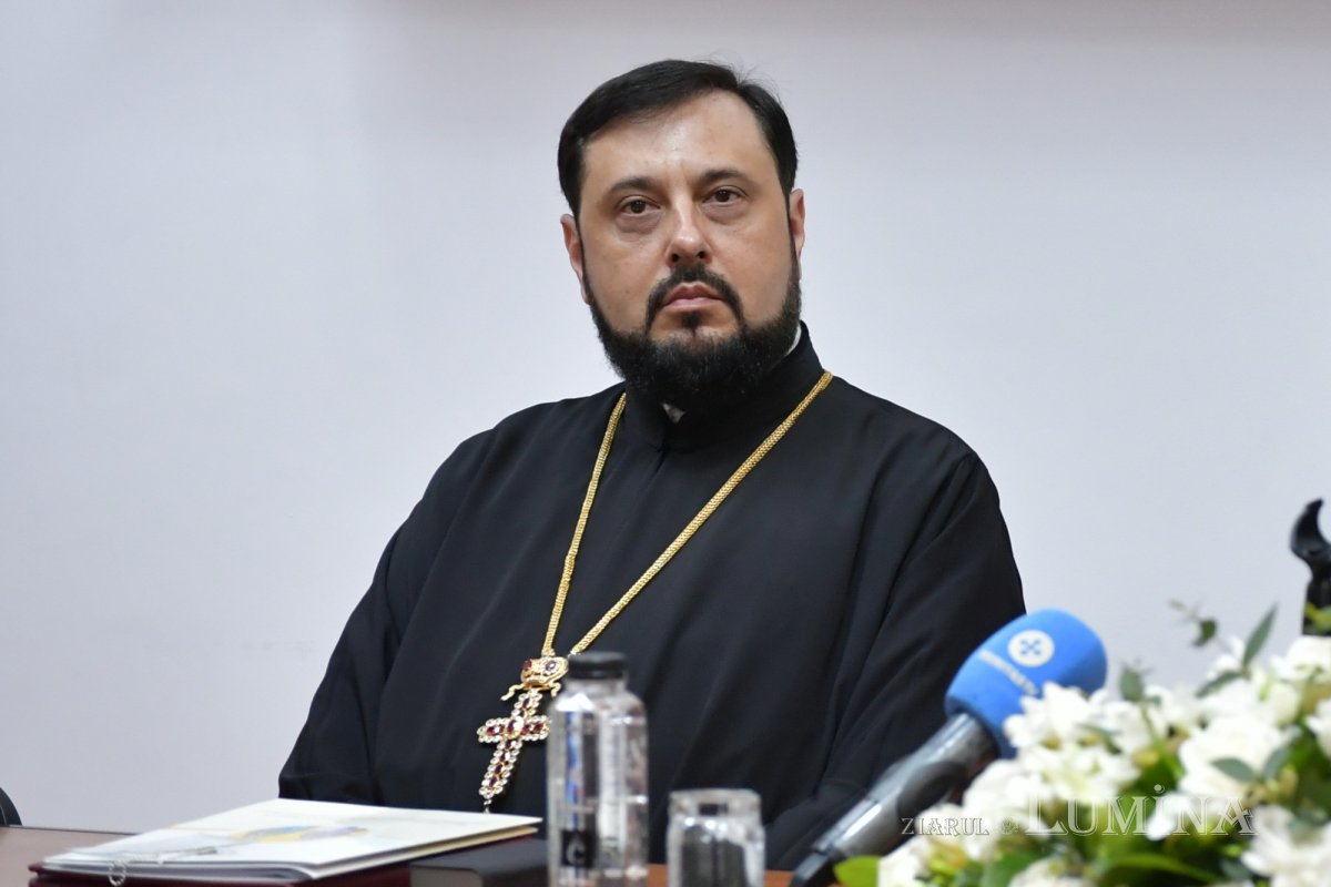 Consfătuire a directorilor seminariilor și liceelor teologice la București 256440