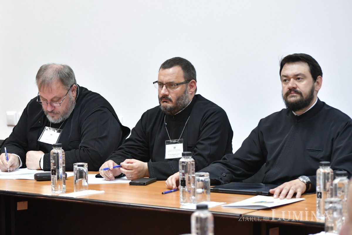 Consfătuire a directorilor seminariilor și liceelor teologice la București 256455