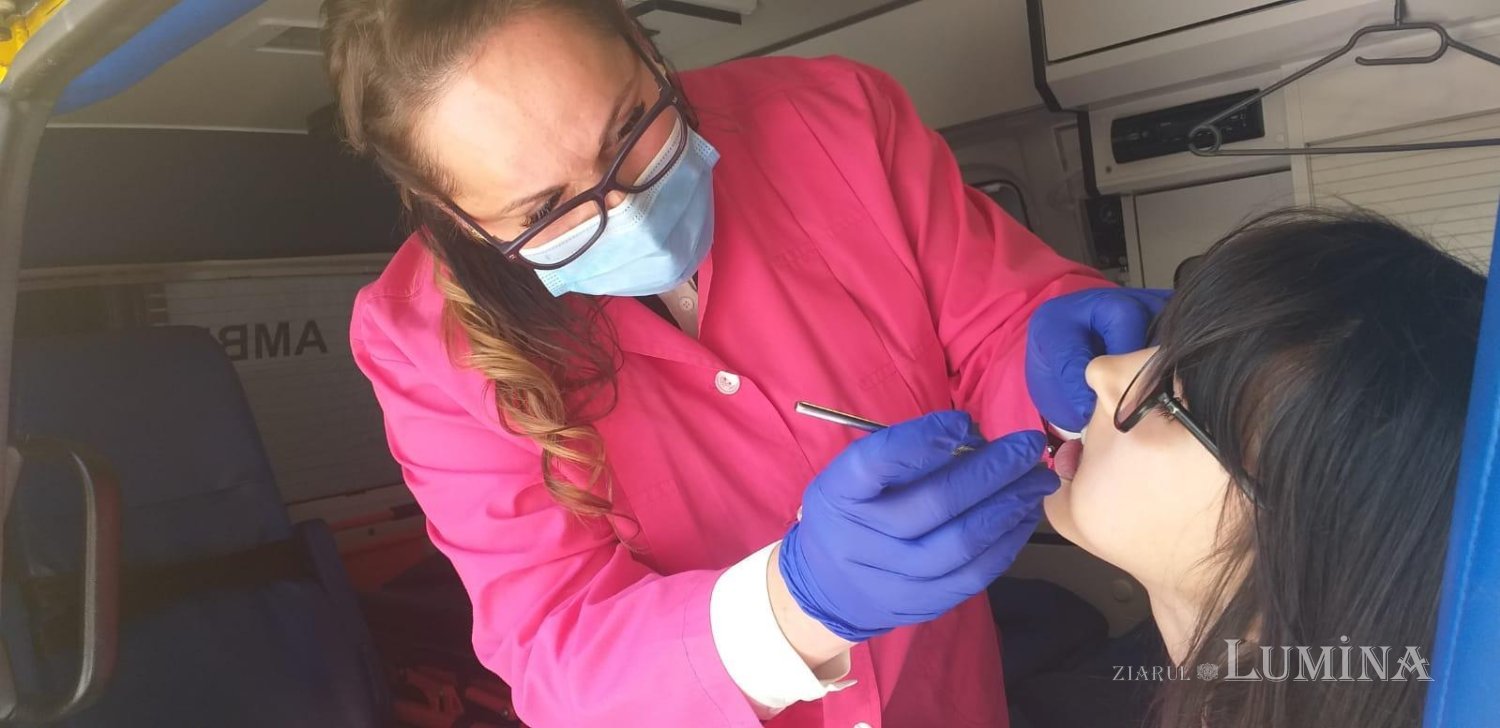 Consultații medicale gratuite pentru mai mulți copii din Sibiu 256375