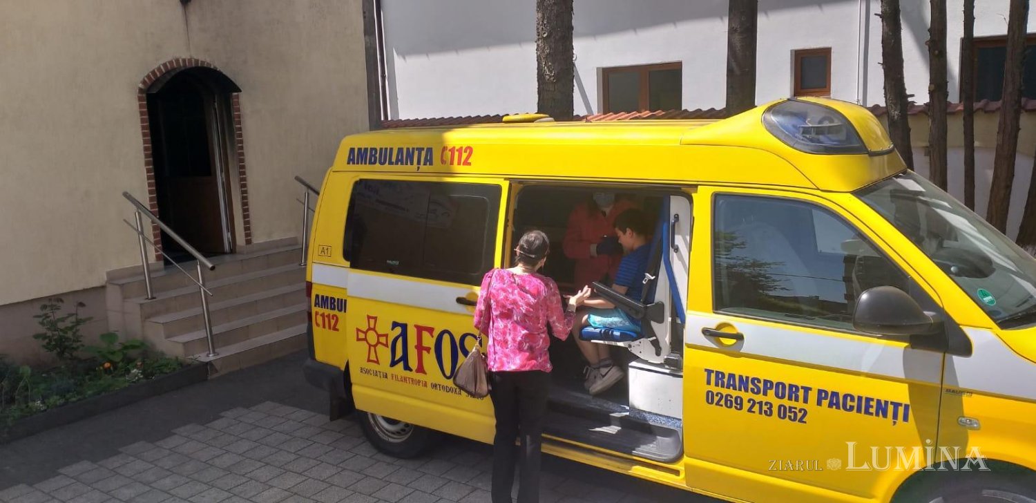 Consultații medicale gratuite pentru mai mulți copii din Sibiu 256376