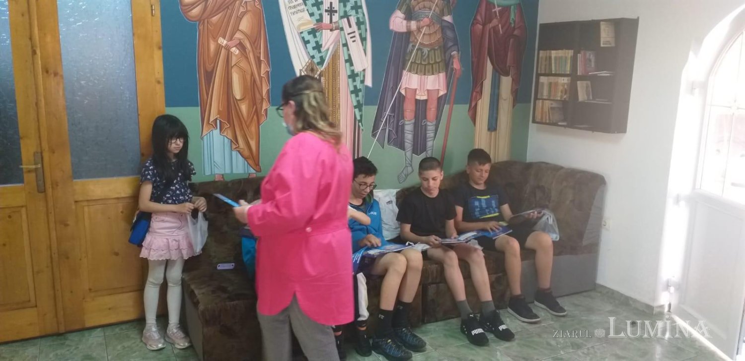 Consultații medicale gratuite pentru mai mulți copii din Sibiu 256377