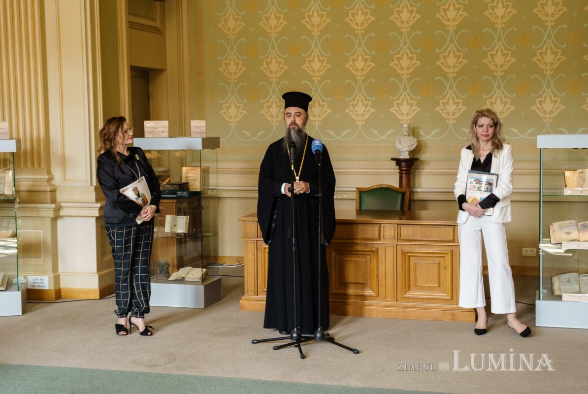 Expoziție de carte veche dedicată Sfântului Mitropolit Neofit Cretanul 256602