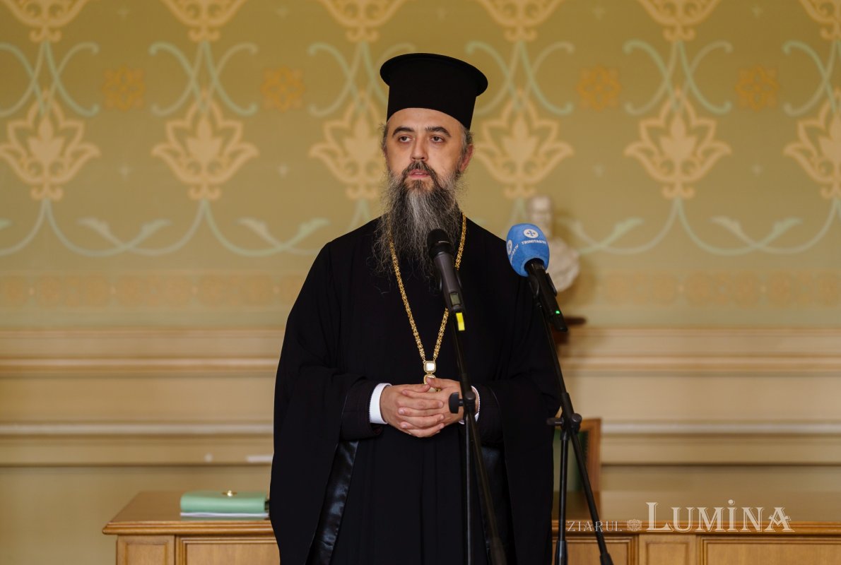 Expoziție de carte veche dedicată Sfântului Mitropolit Neofit Cretanul 256603