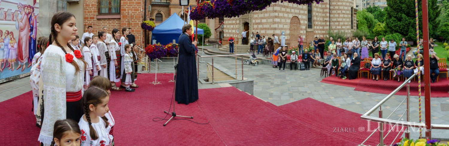 Ziua Copilului serbată prin cântec la o parohie bucureșteană 256713