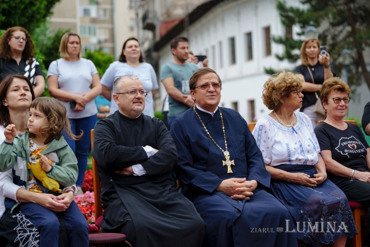 Ziua Copilului serbată prin cântec la o parohie bucureșteană 256719
