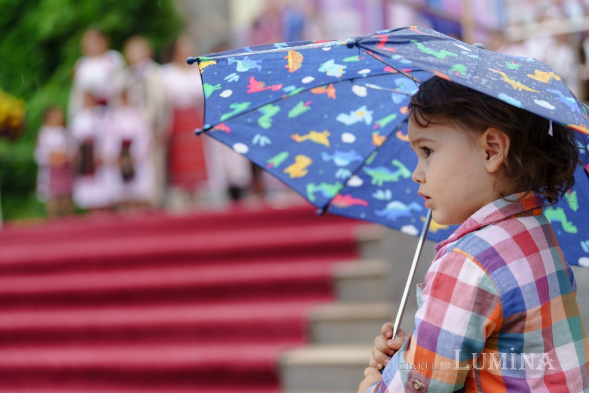 Ziua Copilului serbată prin cântec la o parohie bucureșteană 256727