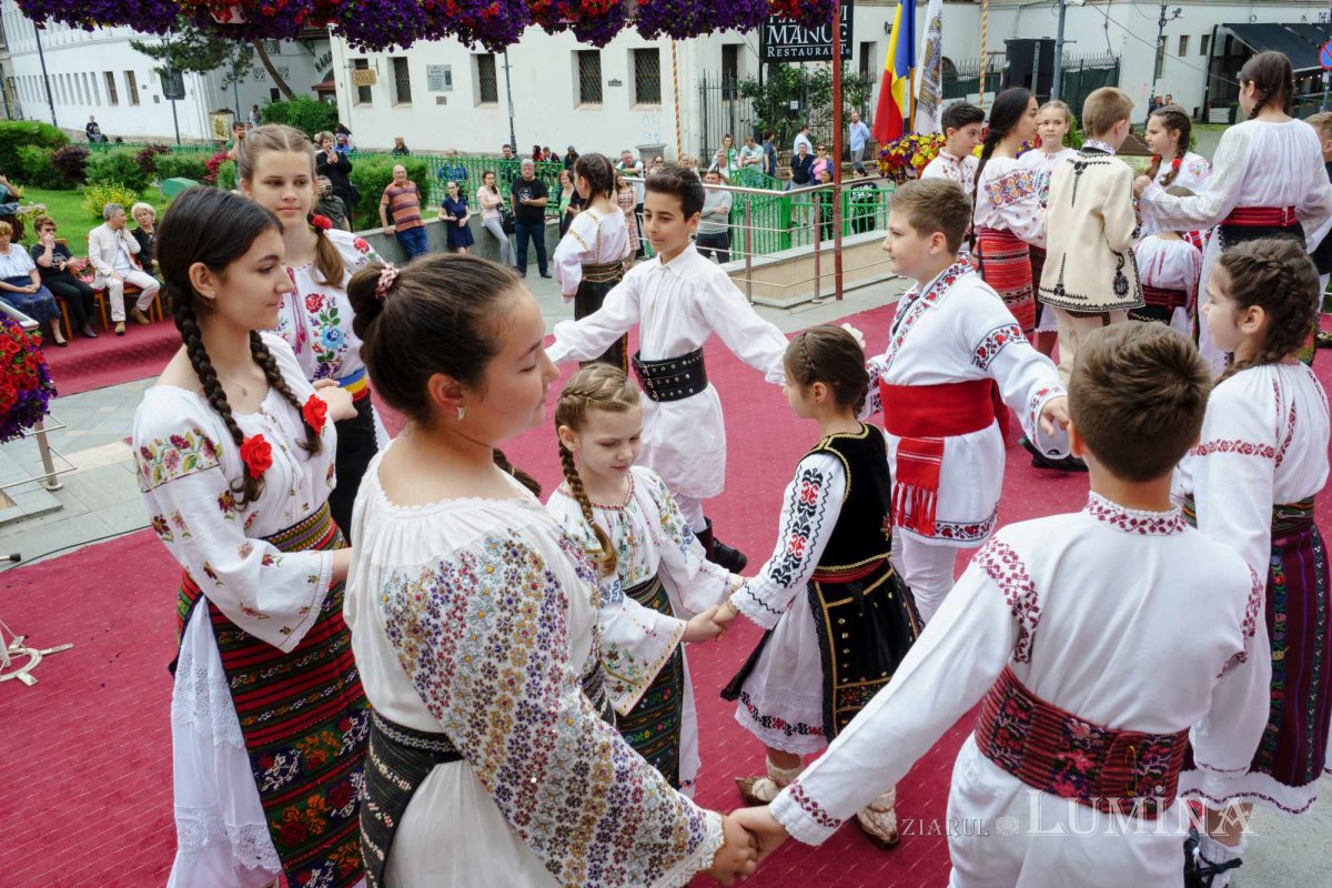 Ziua Copilului serbată prin cântec la o parohie bucureșteană 256738