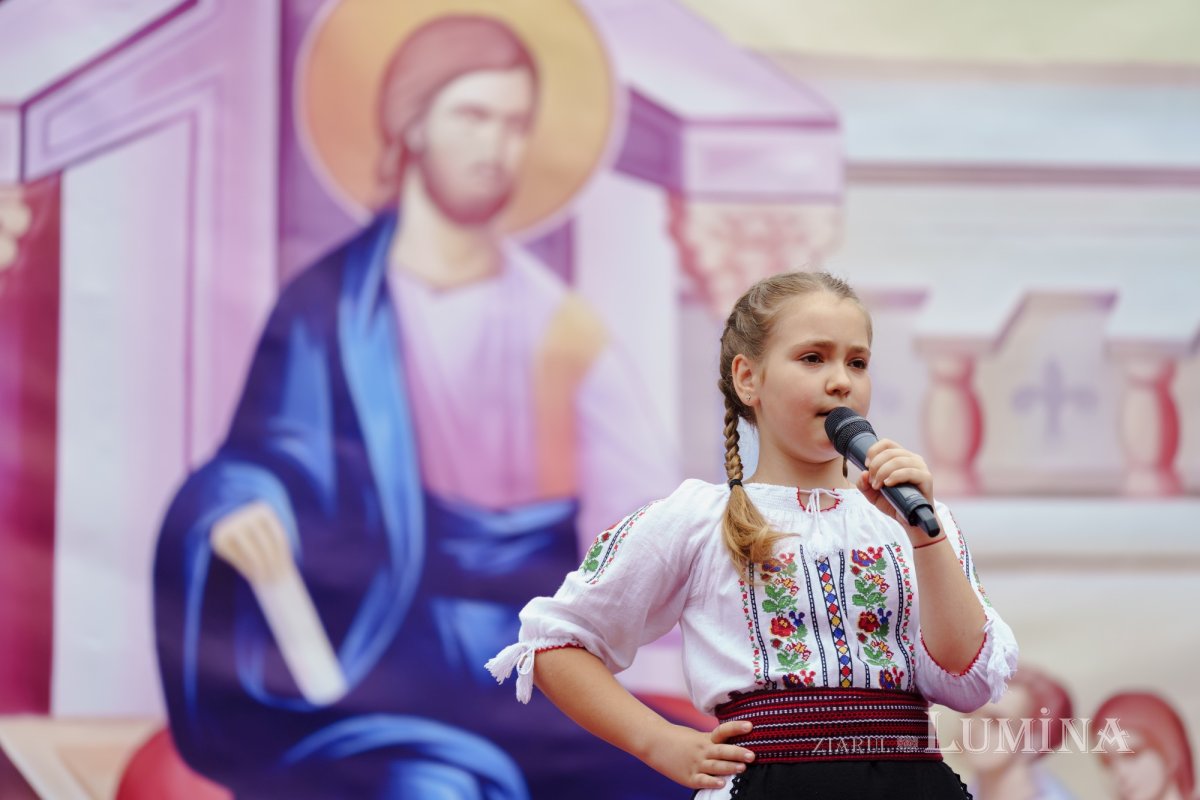 Ziua Copilului serbată prin cântec la o parohie bucureșteană 256743