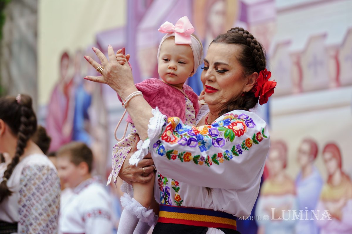 Ziua Copilului serbată prin cântec la o parohie bucureșteană 256753