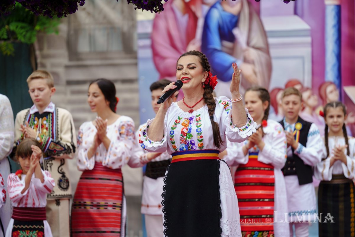 Ziua Copilului serbată prin cântec la o parohie bucureșteană 256758