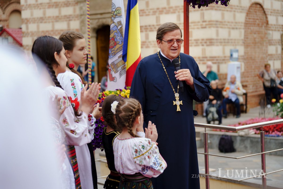 Ziua Copilului serbată prin cântec la o parohie bucureșteană 256764