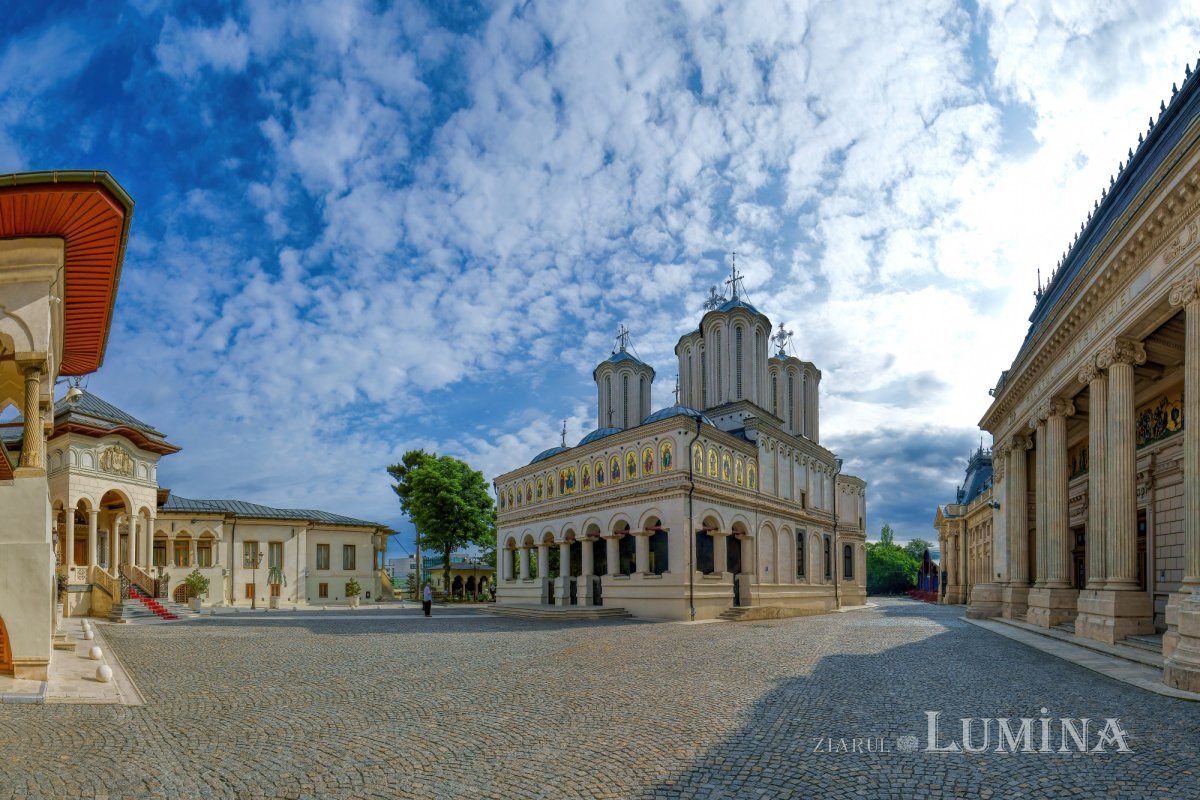 „Ziua constituirii Bisericii lui Hristos ca adunare a popoarelor în iubirea Preasfintei Treimi” 256880