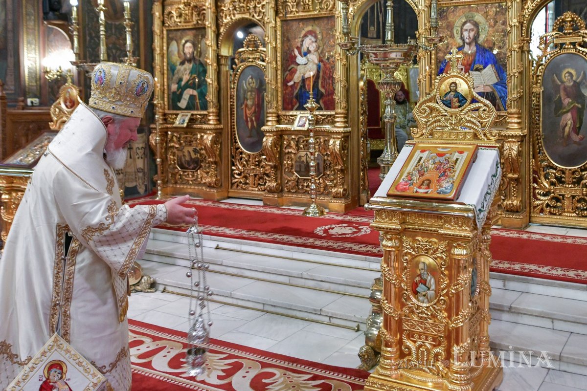 „Ziua constituirii Bisericii lui Hristos ca adunare a popoarelor în iubirea Preasfintei Treimi” 256910