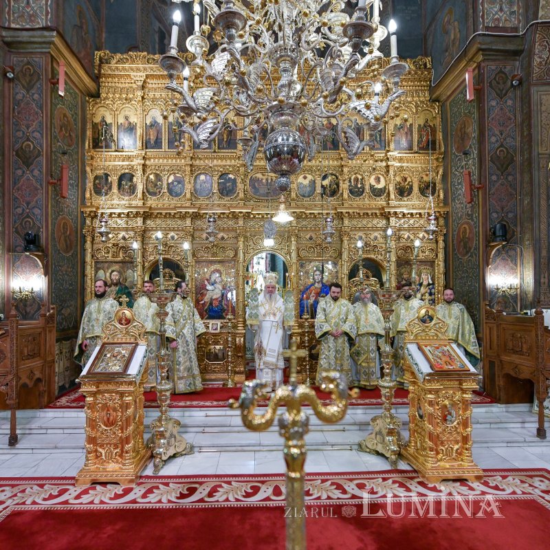 „Ziua constituirii Bisericii lui Hristos ca adunare a popoarelor în iubirea Preasfintei Treimi” 256917