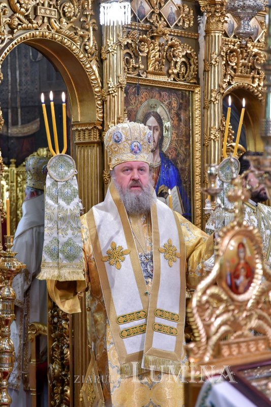 „Ziua constituirii Bisericii lui Hristos ca adunare a popoarelor în iubirea Preasfintei Treimi” 256922