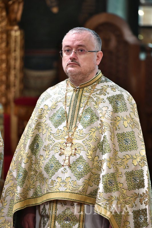 Hramul Centrului de Presă BASILICA 257223