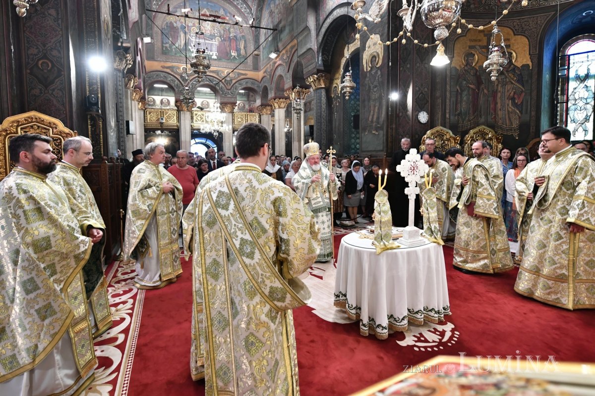 Hramul Centrului de Presă BASILICA 257248