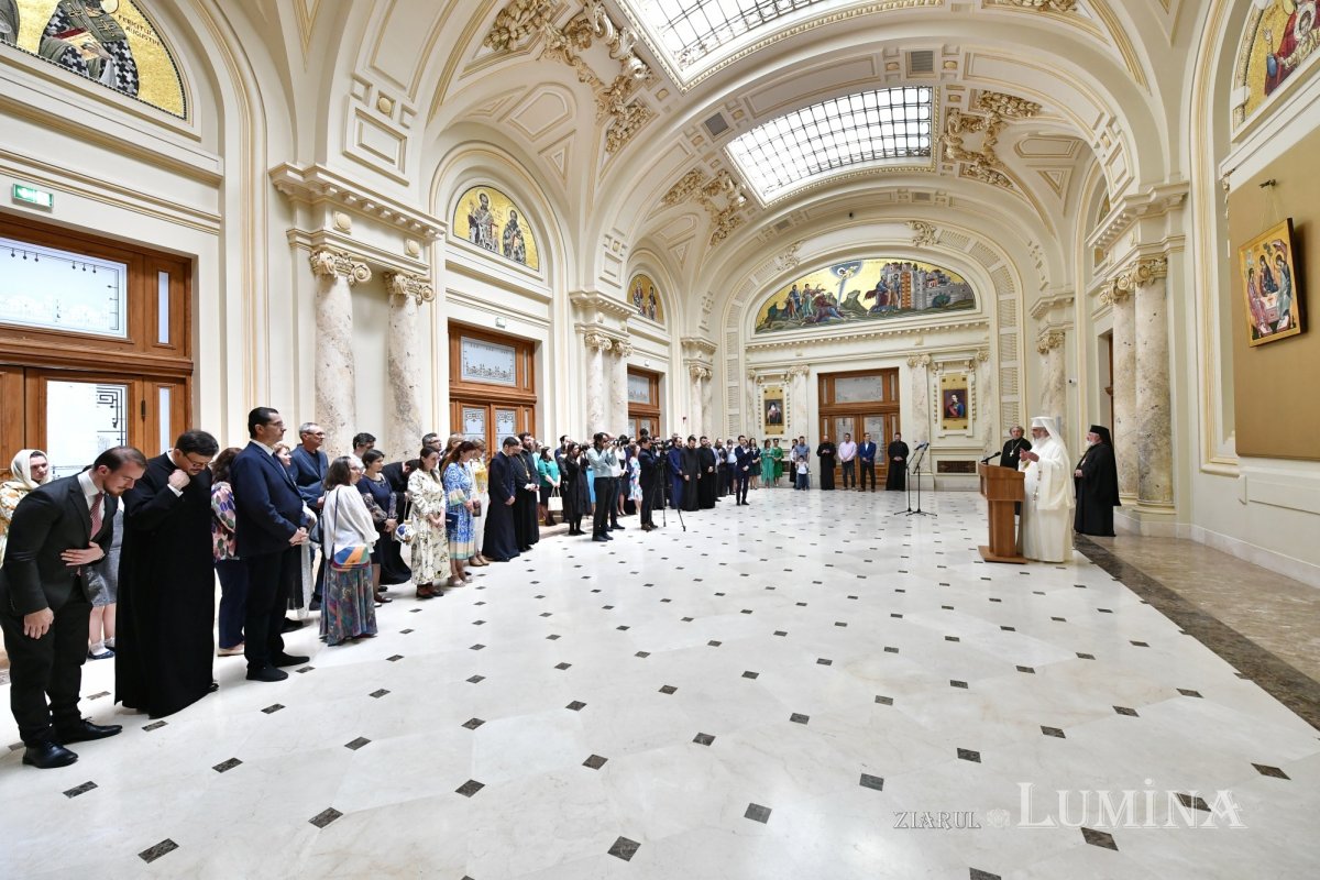 Hramul Centrului de Presă BASILICA 257256