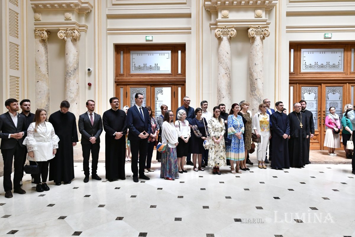 Hramul Centrului de Presă BASILICA 257257