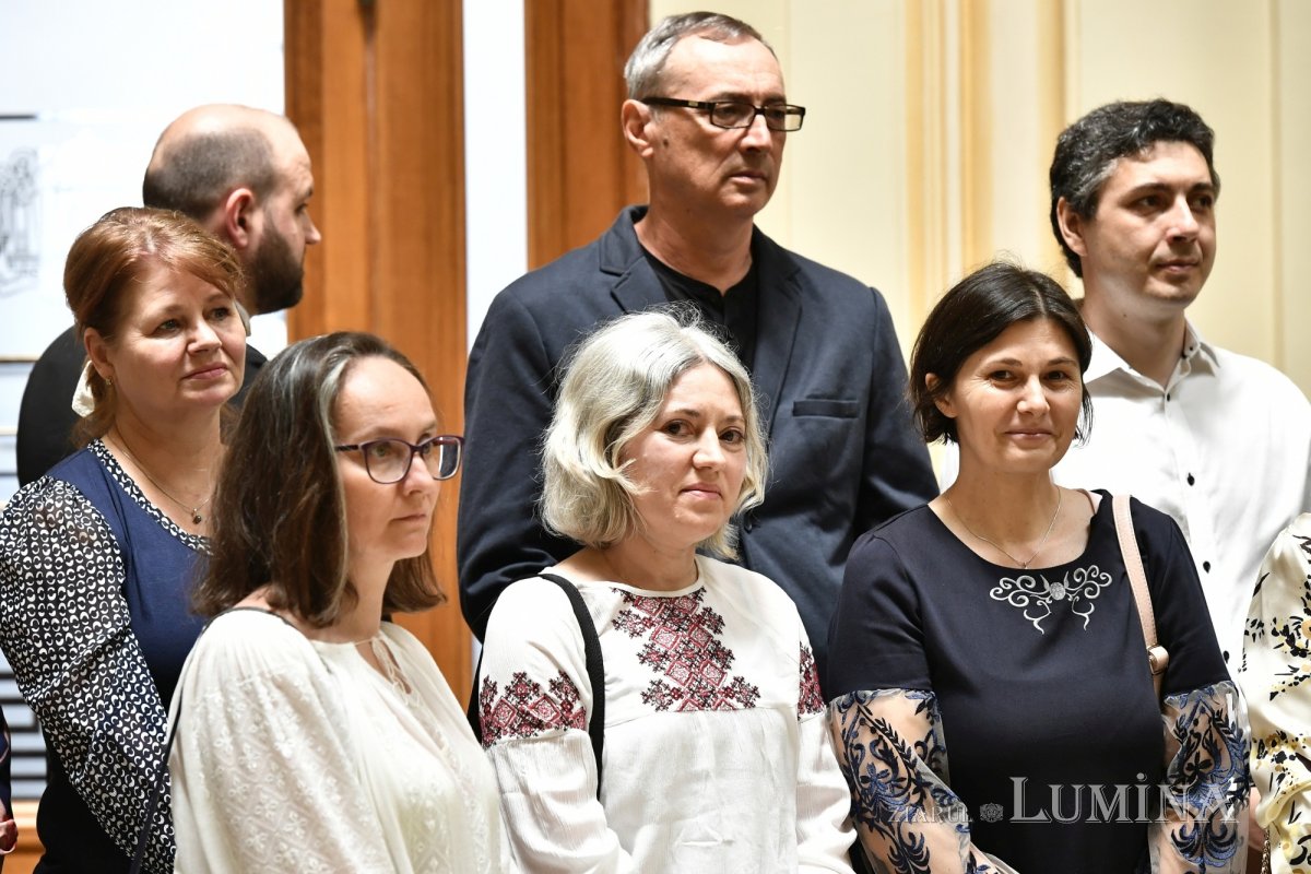 Hramul Centrului de Presă BASILICA 257260