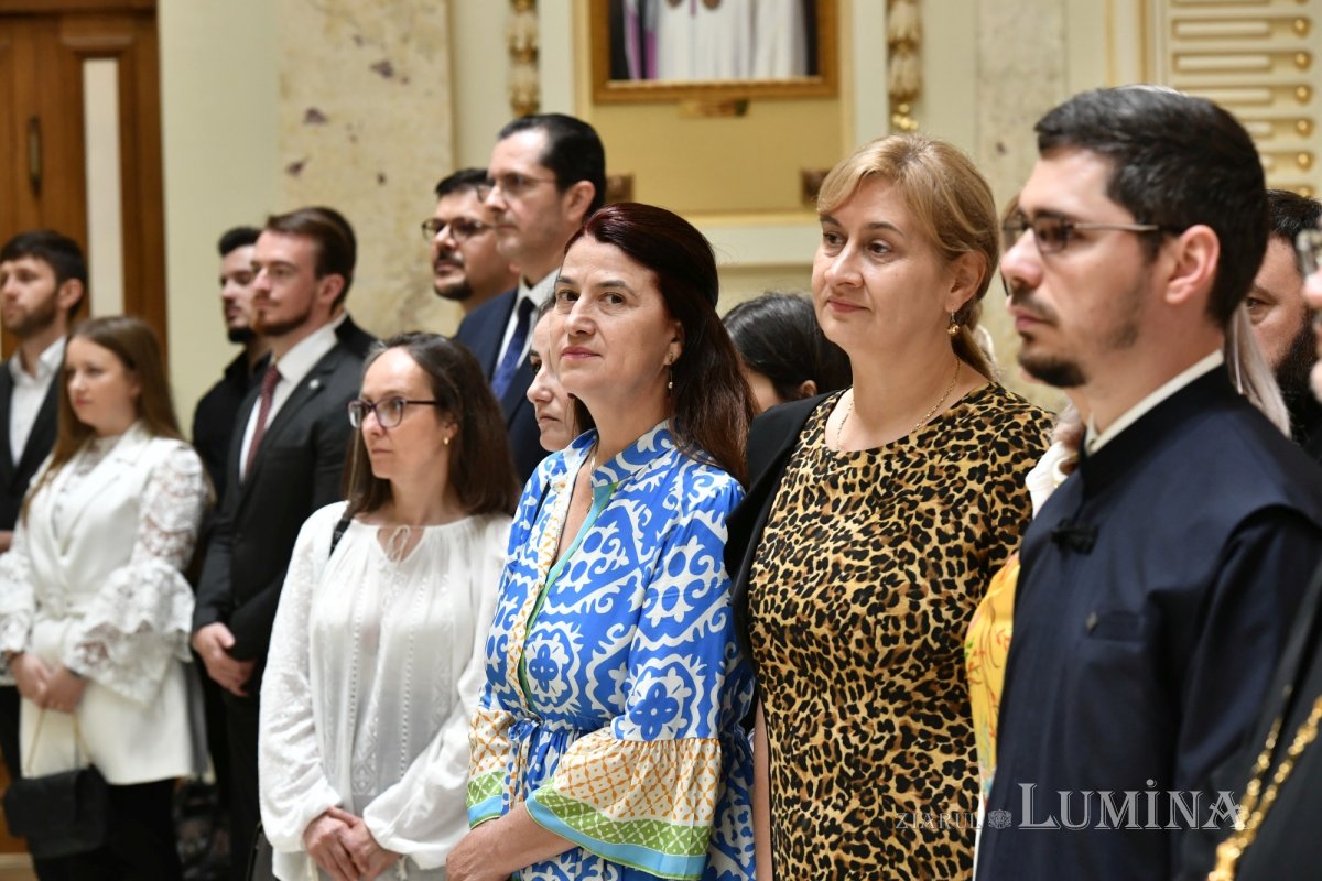 Hramul Centrului de Presă BASILICA 257263