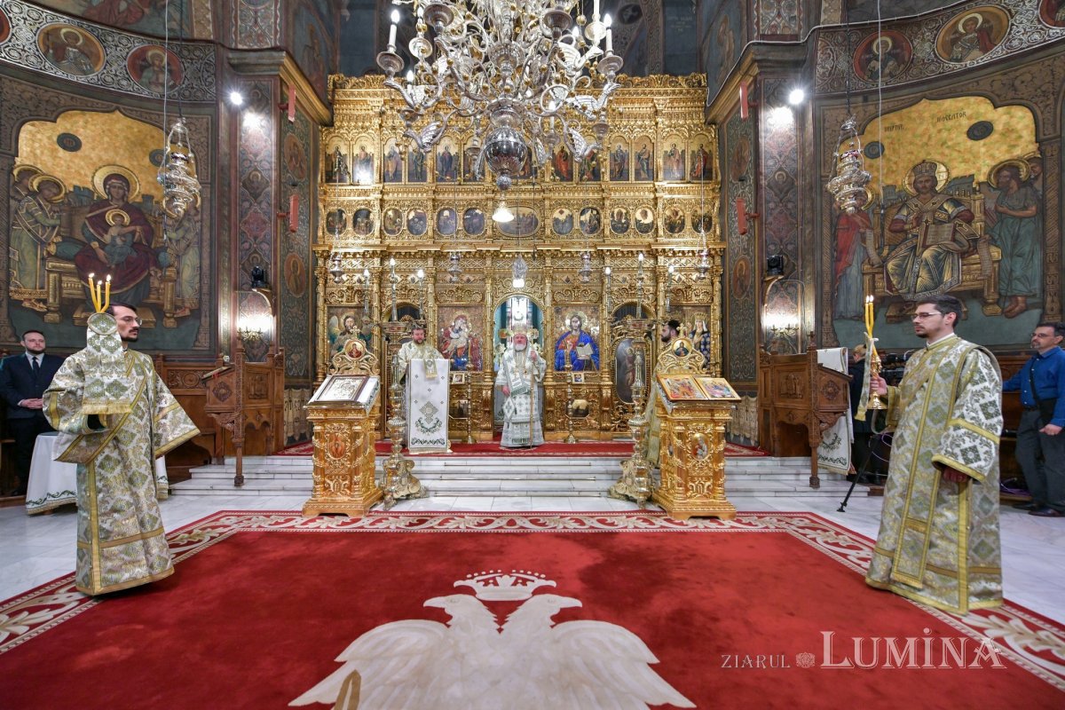 Hramul Centrului de Presă BASILICA 257302