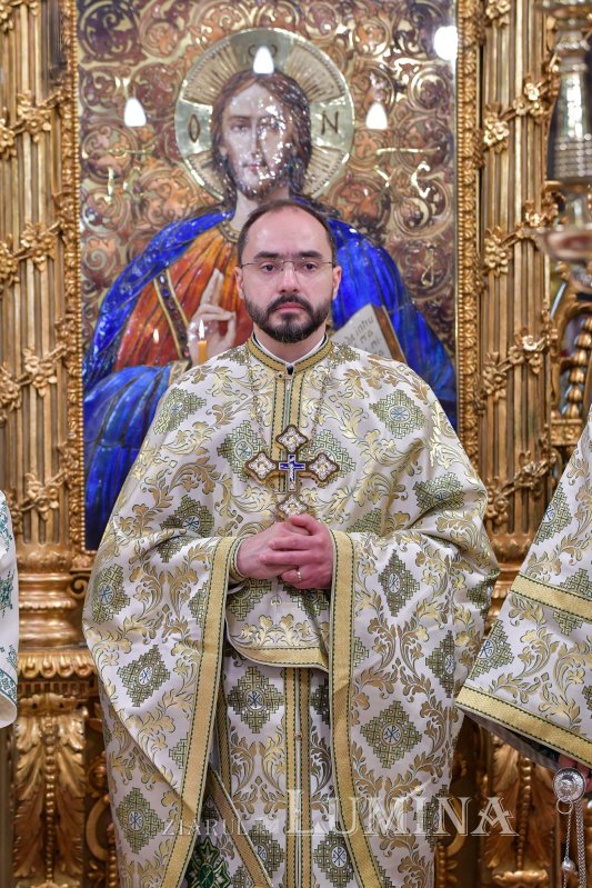 Hramul Centrului de Presă BASILICA 257309