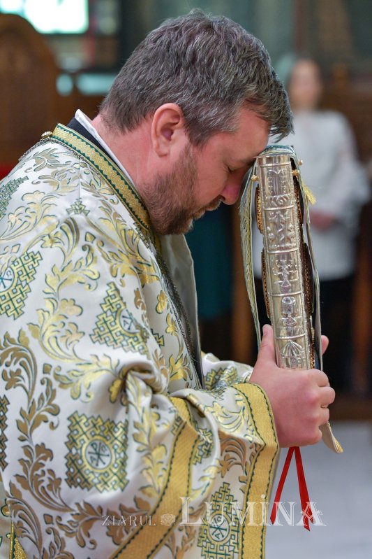 Hramul Centrului de Presă BASILICA 257317