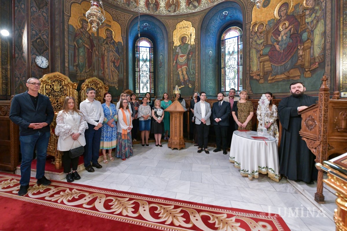 Hramul Centrului de Presă BASILICA 257328