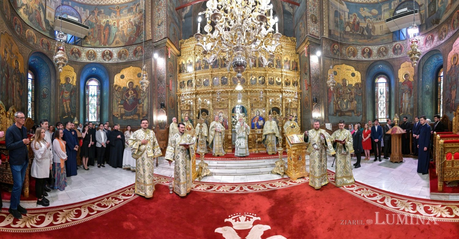 Hramul Centrului de Presă BASILICA 257339